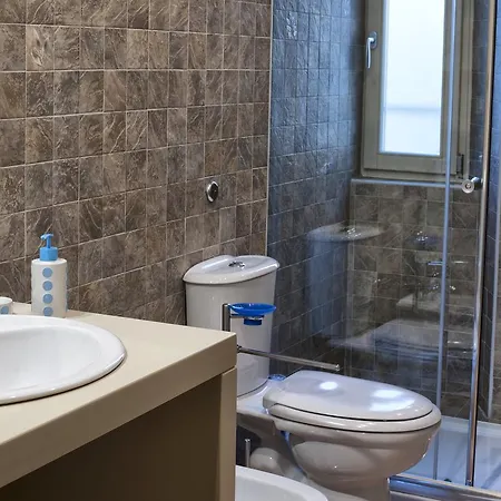 Residenza Intra Maggiore Aparthotel